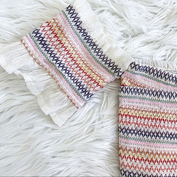 Tobi Crop Top - Picture 2 of 5